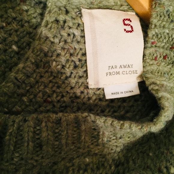 ANTHROPOLOGIE | Far Away From Close Cable Knit Sweater (S) - Picture 4 of 6